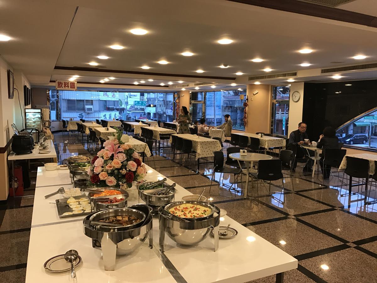 サンライズ ホテル 台南 エクステリア 写真
