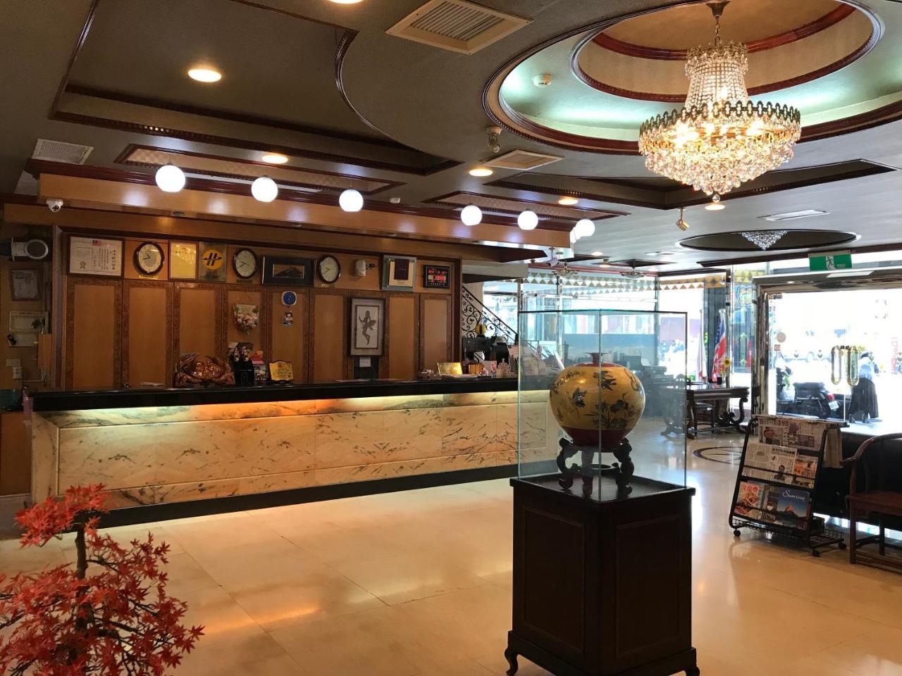 サンライズ ホテル 台南 エクステリア 写真